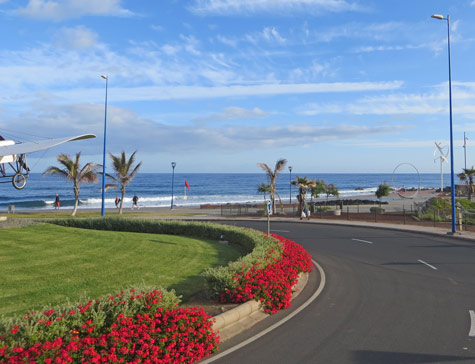 Canteras Beach in Las Palmas de Gran Canaria